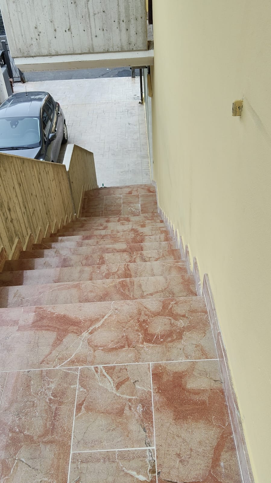 Rosa Portogallo marble staircase descent