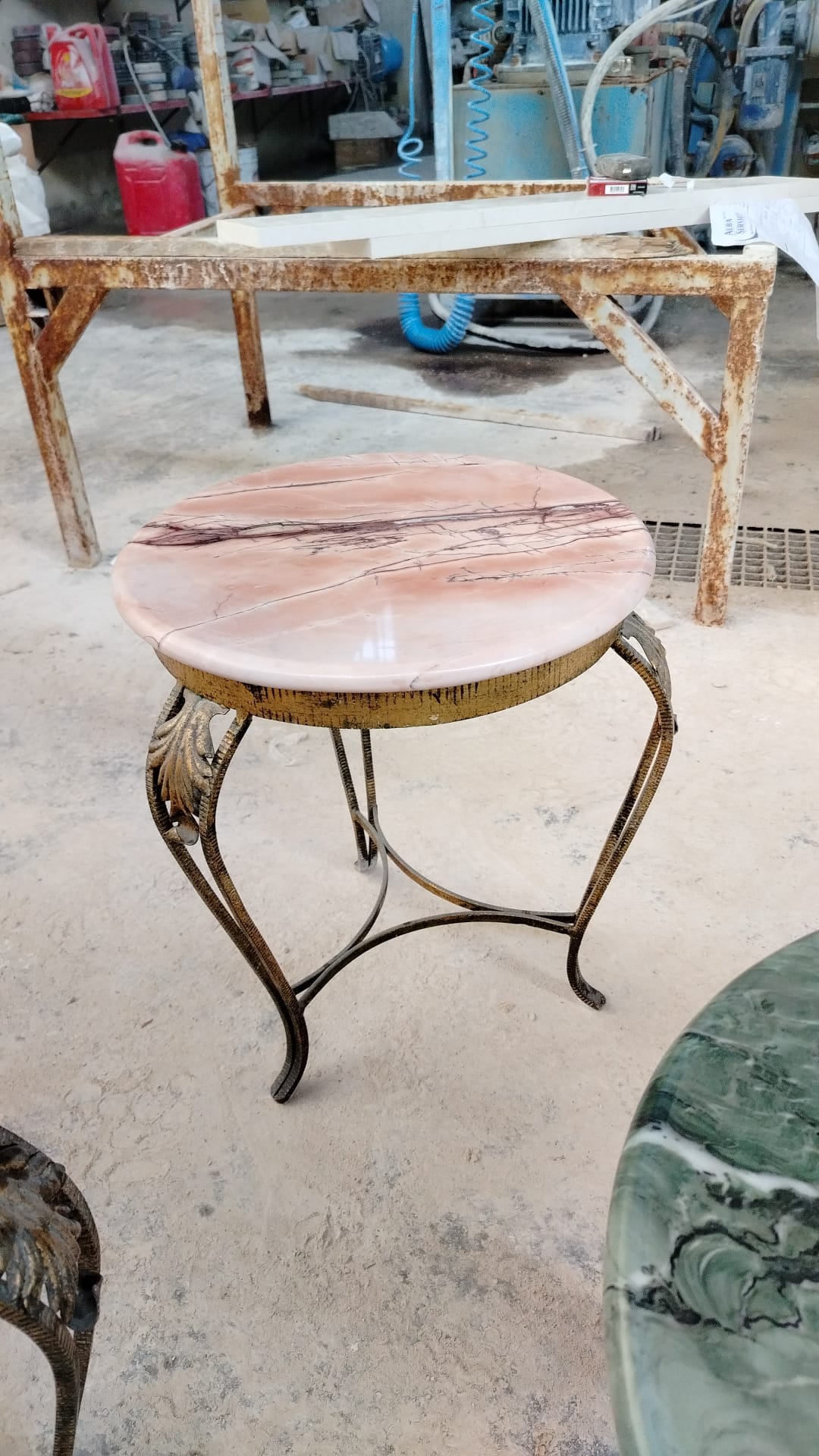 Side table with Rosa Portogallo marble top